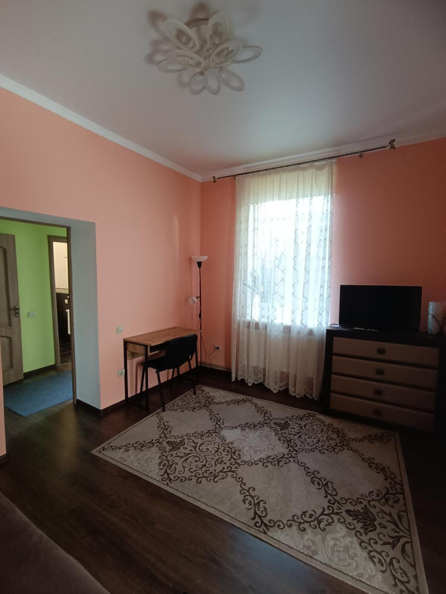 Apartment Near University Czernowitz Exterior foto